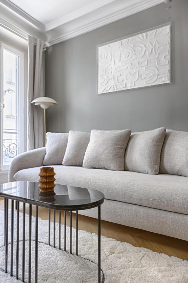 Unique Luxury Parisian Flat 2Br/6P -Champs Elysees Екстериор снимка